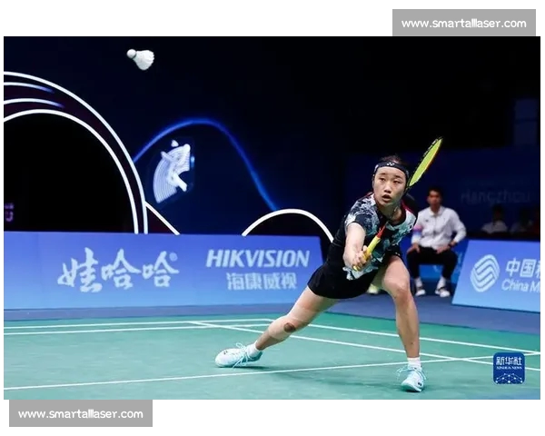 羽毛球比赛激烈对决，顶级选手齐聚争夺荣誉之巅